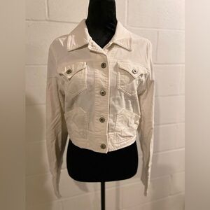 BKE Outerwear off-white cropped fine gauge corduroy jacket. Size L